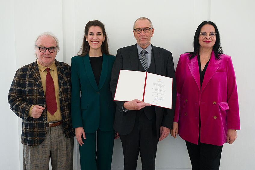 von links nach rechts: Michael Köhlmeier, Dorothy Khadem-Missagh, Konrad Paul Liessmann und Andrea Mayer