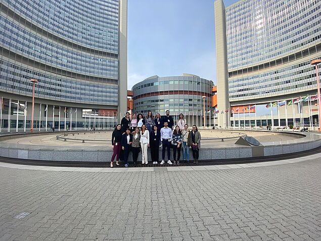 group picture at UN